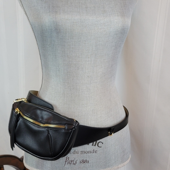 Inc. International Concepts Black Belt Bag with Gold Metal Zipper, XL, NWT - Picture 2 of 5